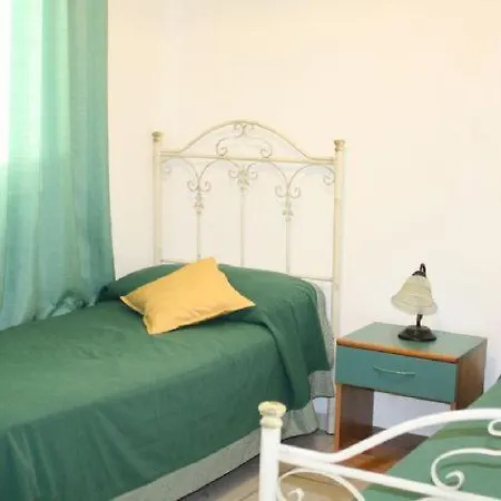 Trilocale Sissy Sul Mare Appart hôtel *