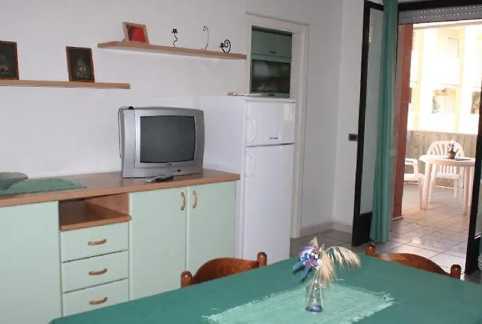 Aparthotel Trilocale Sissy Sul Mare *